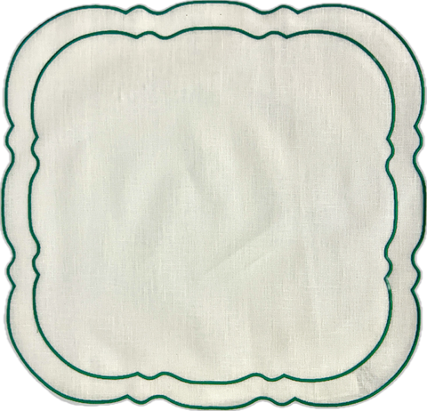 Scalloped Square Placemat White w/ Green - Set of 2