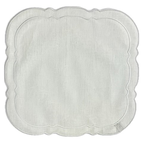 Scalloped Square Placemat White w/ White - Set of 2