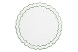 Vinilo Scalloped Placemat - Green Edge