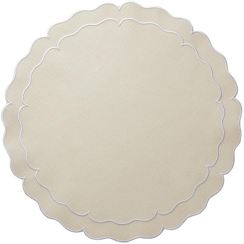 Linho Scalloped Round Placemat Ivory / White - Set of 2